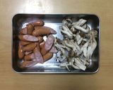 超簡単☆粒マスタードとウインナーのパスタ作り方1写真