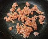 白菜と鶏ひきで汁だく麻婆白菜作り方1写真