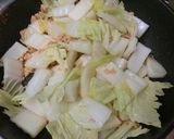 白菜と鶏ひきで汁だく麻婆白菜作り方2写真