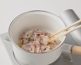 豚とほうれん草の月見椀作り方3写真
