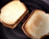 フライパンで冷凍食パンを焼く☆彡作り方2写真