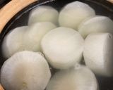 手羽元で食べ応えアリ！おかあさんのおでん作り方3写真