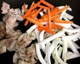豚バラと水菜&白菜で☆和風だしの焼うどん作り方3写真