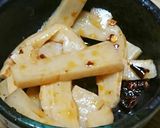 味付けメンマにラー油チョイ足し(*^^๓作り方1写真