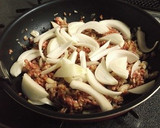 甘辛ひき肉ときのこの蒸し炒め作り方5写真