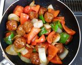 黒酢つゆ＆レトルト肉団子で簡単酢豚風作り方4写真