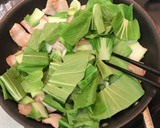 豚トロとチンゲン菜の黒胡椒炒め作り方4写真