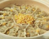 餃子ともやしの中華風コーンスープ鍋作り方3写真