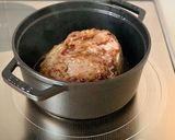 簡単煮込み【豚と玉ねぎのポットロースト】作り方3写真