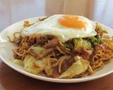 目玉焼きがとろ～り！絶品！簡単焼きそば作り方5写真