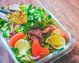 60℃ タイ風 ヤムヌアサラダ作り方27写真