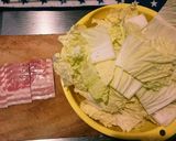 白菜とベーコンのペペロンチーノスープスパ作り方1写真