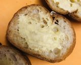 フランスパンのシンプルバタートースト作り方1写真