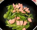 魚肉ソーセージとピーマンの炒飯作り方1写真