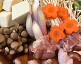 やまと芋とレモンで食べる☆牡蠣と鶏肉の鍋作り方4写真