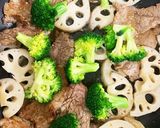牛肉とレンコンのオイスターソース炒め作り方7写真