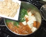 納豆キムチ鍋♪簡単豚肉ニラ豆腐作り方8写真