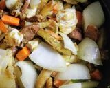 カレー炒めリメイクでカレー風味シチュー作り方4写真