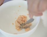 【離乳食中期】鮭とほうれん草のミルク和え作り方1写真