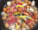 ミニトマト大量消費!卵と鶏肉の中華炒め作り方3写真