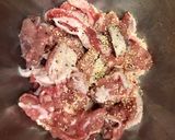 豚小間肉と豆のトマト煮込み作り方2写真