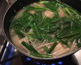 厚揚げ☆えのきニラの味噌汁作り方5写真