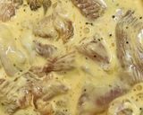 大さじ４の油で揚げる●鶏肉の炒め揚げカツ作り方1写真