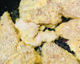 大さじ４の油で揚げる●鶏肉の炒め揚げカツ作り方2写真