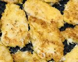 大さじ４の油で揚げる●鶏肉の炒め揚げカツ作り方3写真