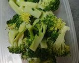 ★ブロッコリーとウインナーのマヨにんにく作り方1写真