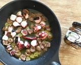 スペインの味！タコとオリーブのアヒージョ作り方4写真