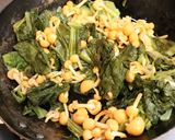 夕食♪フライパンで高菜なめこ豆腐の炒め煮作り方3写真