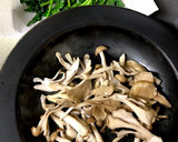 きのこと青菜の塩炒め作り方3写真