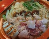 コク旨！【鶏肉のガーリック味噌バター鍋】作り方8写真