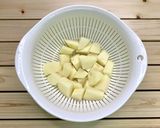 そぼろ入り＊やわらか野菜と厚揚げの煮物＊作り方1写真