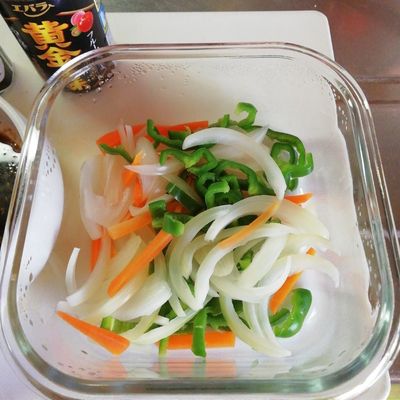 甘辛調味料　万能調味料　焼肉のたれ　ご飯のお供　おでんに　野菜炒め　甘辛美味 甘辛調味料 万能調味料 焼肉のたれ ご飯のお供 おでんに 野菜