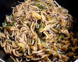 しめじとねぎのすき焼き風煮作り方5写真