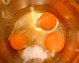 レンジで簡単！椎茸入かに玉の甘酢餡掛け作り方2写真