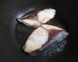 フライパンで簡単美味しい☆ぶりの照り焼き作り方4写真