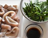 いかとにらのバター醤油炒め作り方1写真