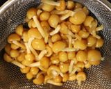 朝夕♪蕪・レンジじゃが芋・ナメコの味噌汁作り方3写真