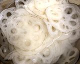 レンコンのたたき梅和え作り方1写真