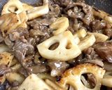 れんこんと牛肉のさっぱり甘辛炒め☆作り方5写真