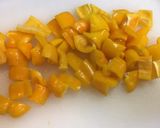 パプリカとゆで玉ねぎと蒸し鶏の和え物作り方1写真