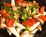 サバ缶で作る、スパイシータジン！作り方2写真