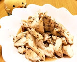 パプリカとゆで玉ねぎと蒸し鶏の和え物作り方8写真