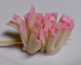 お弁当の彩に✿アザミのようなお花の蒲鉾✿作り方3写真