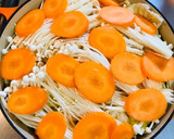 お肉柔らか☆鶏肉と白菜の酒蒸し。作り方2写真