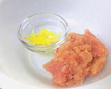 簡単おつまみ～鳥むね肉の大葉 明太子～作り方1写真