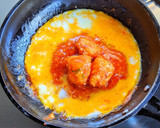 鶏の唐揚げ エビチリ風玉子とじ丼作り方4写真